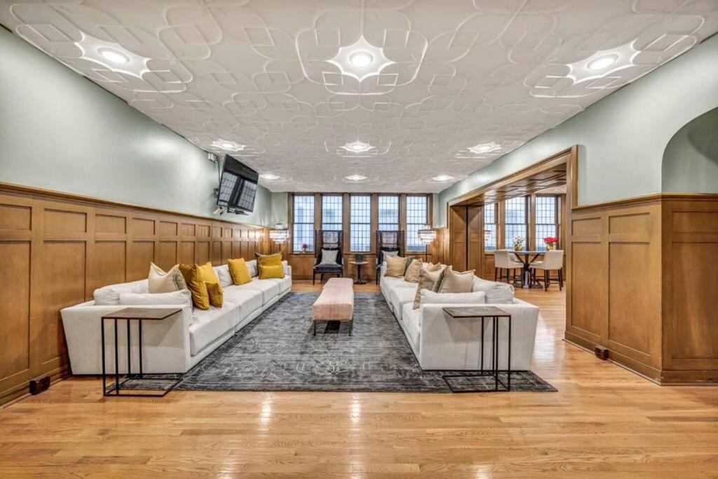 2Br Unit In The Heart Of Dt On Playhouse Square, With Pool And Gym Access-1106 Cleveland Exterior foto