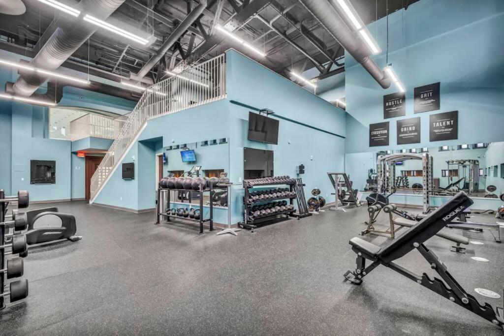 2Br Unit In The Heart Of Dt On Playhouse Square, With Pool And Gym Access-1106 Cleveland Exterior foto