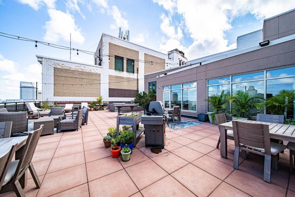 2Br Unit In The Heart Of Dt On Playhouse Square, With Pool And Gym Access-1106 Cleveland Exterior foto