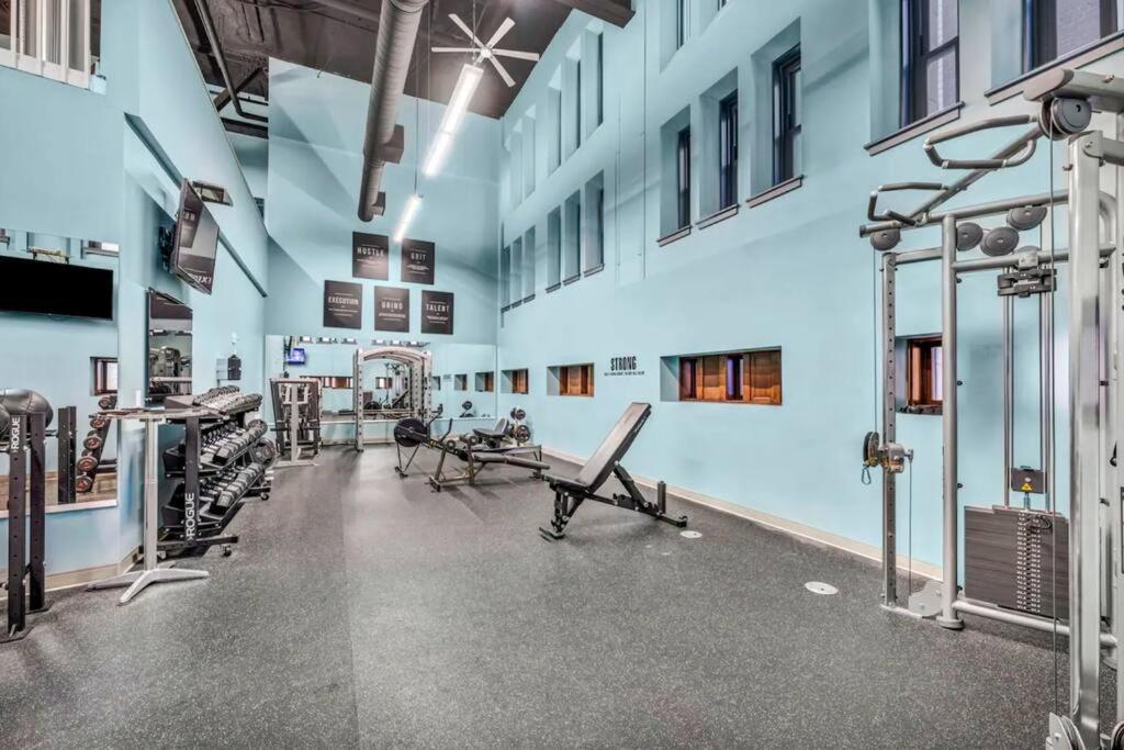 2Br Unit In The Heart Of Dt On Playhouse Square, With Pool And Gym Access-1106 Cleveland Exterior foto