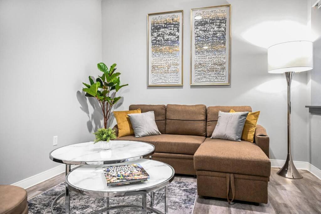 2Br Unit In The Heart Of Dt On Playhouse Square, With Pool And Gym Access-1106 Cleveland Exterior foto