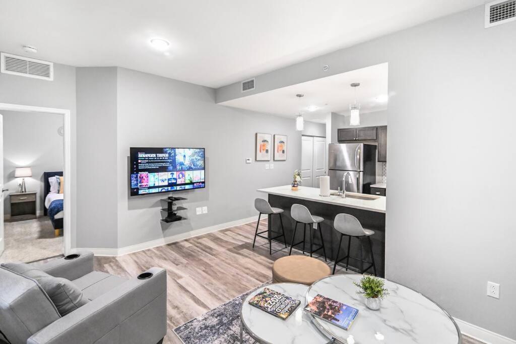 2Br Unit In The Heart Of Dt On Playhouse Square, With Pool And Gym Access-1106 Cleveland Exterior foto